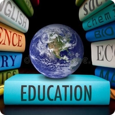 آموزش کارشناسی نظام‌های آموزشی
